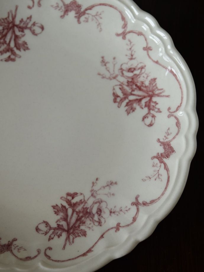 フランスアンティーク調のおしゃれな食器、スタジオエムのデザート