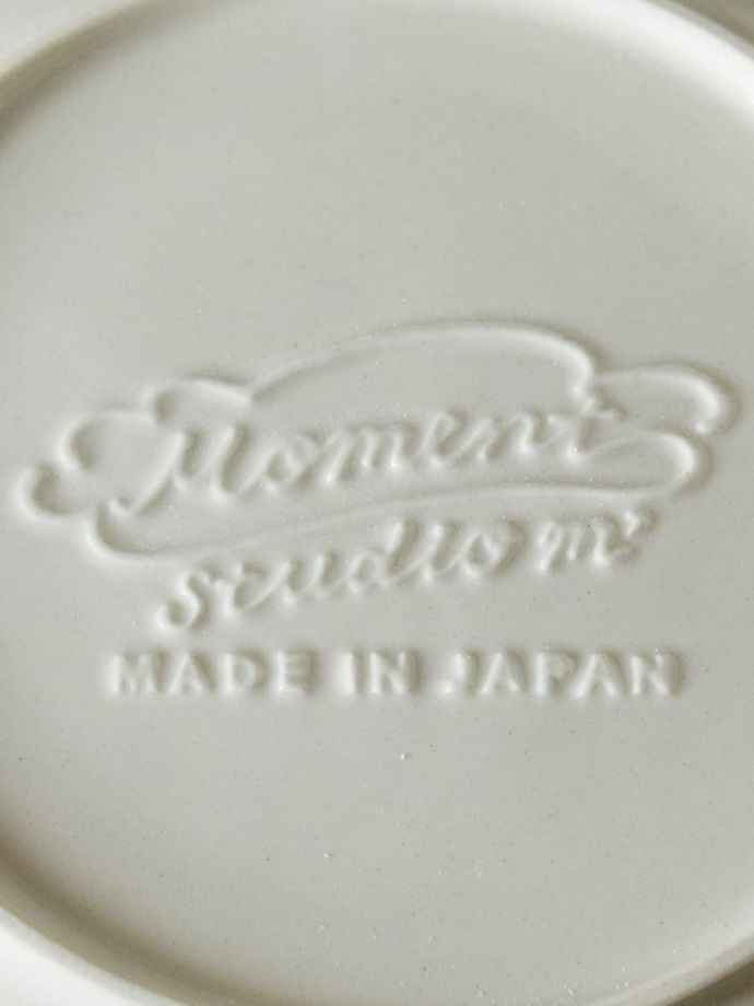 フランスアンティーク調のおしゃれな食器、スタジオエムのディナー