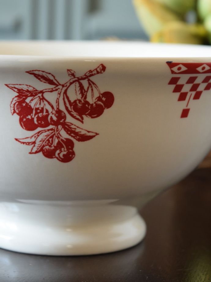 フランスから届いたおしゃれな食器、コントワール・ドゥ・ファミーユの