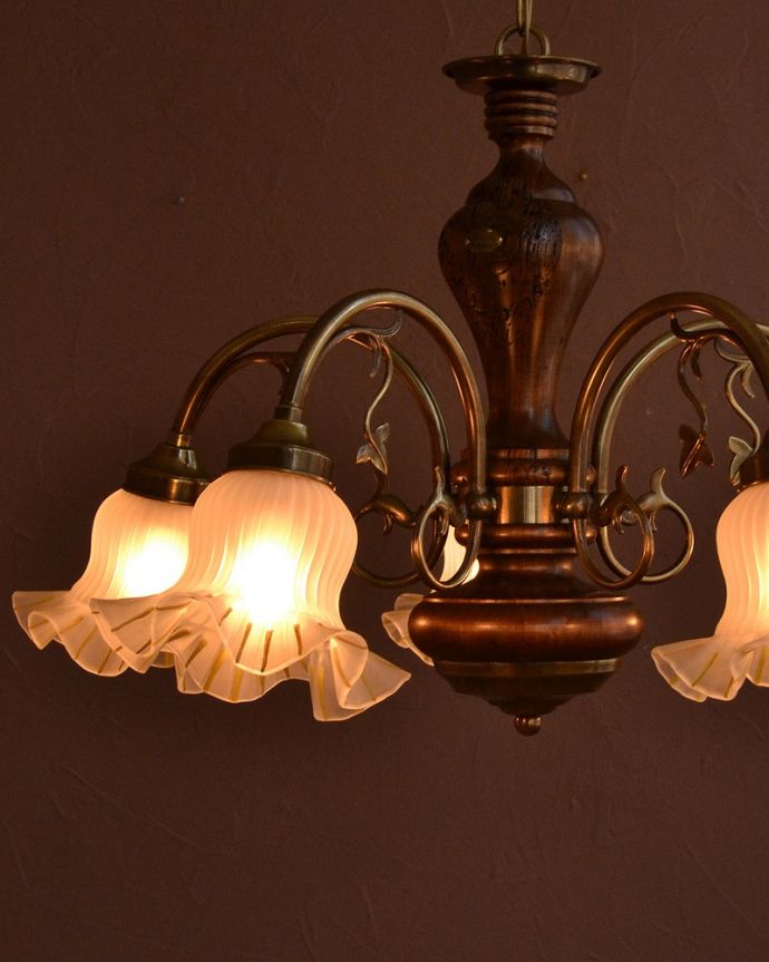 アンティーク風のシェード付きシャンデリア(5灯)（E17電球付）(cr-504