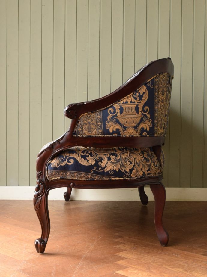 フランスアンティーク風のおしゃれなソファ、マホガニー材の長椅子(y