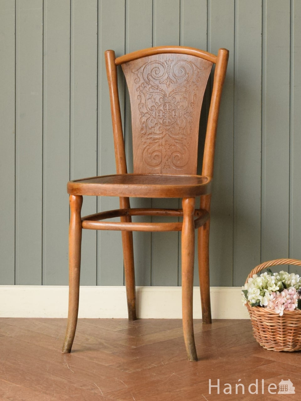 ダブルループの編み座のアンティークチェア、木製のベントウッド（トー