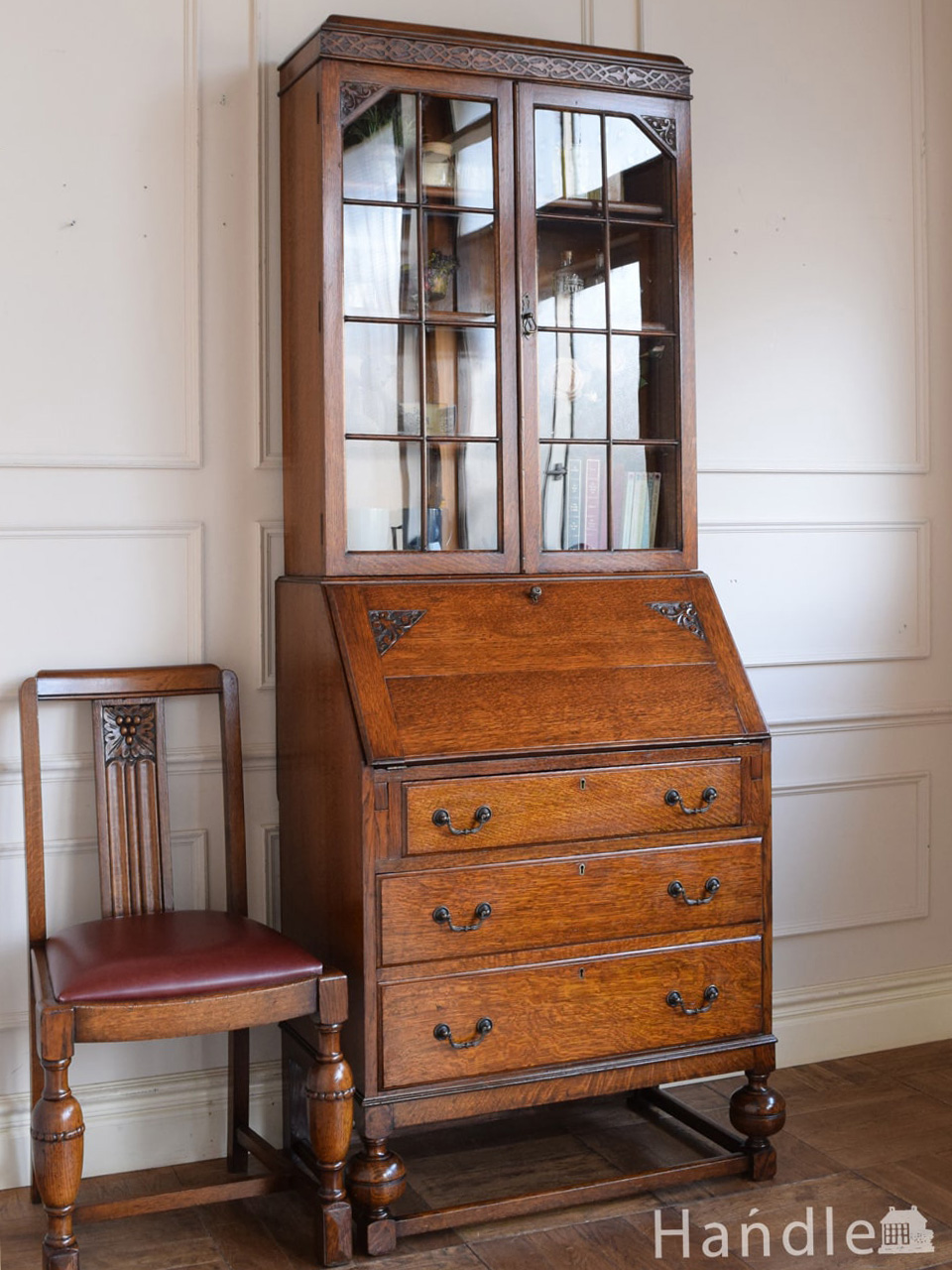 イギリスのアンティーク本棚付きのデスク、おしゃれなライティング