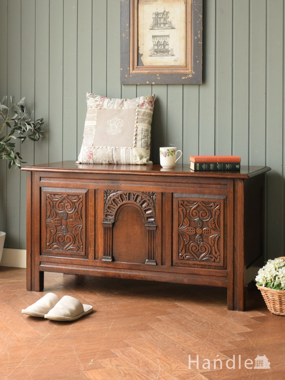 脚のデザインが可愛い フランスから届いたソーイングボックス