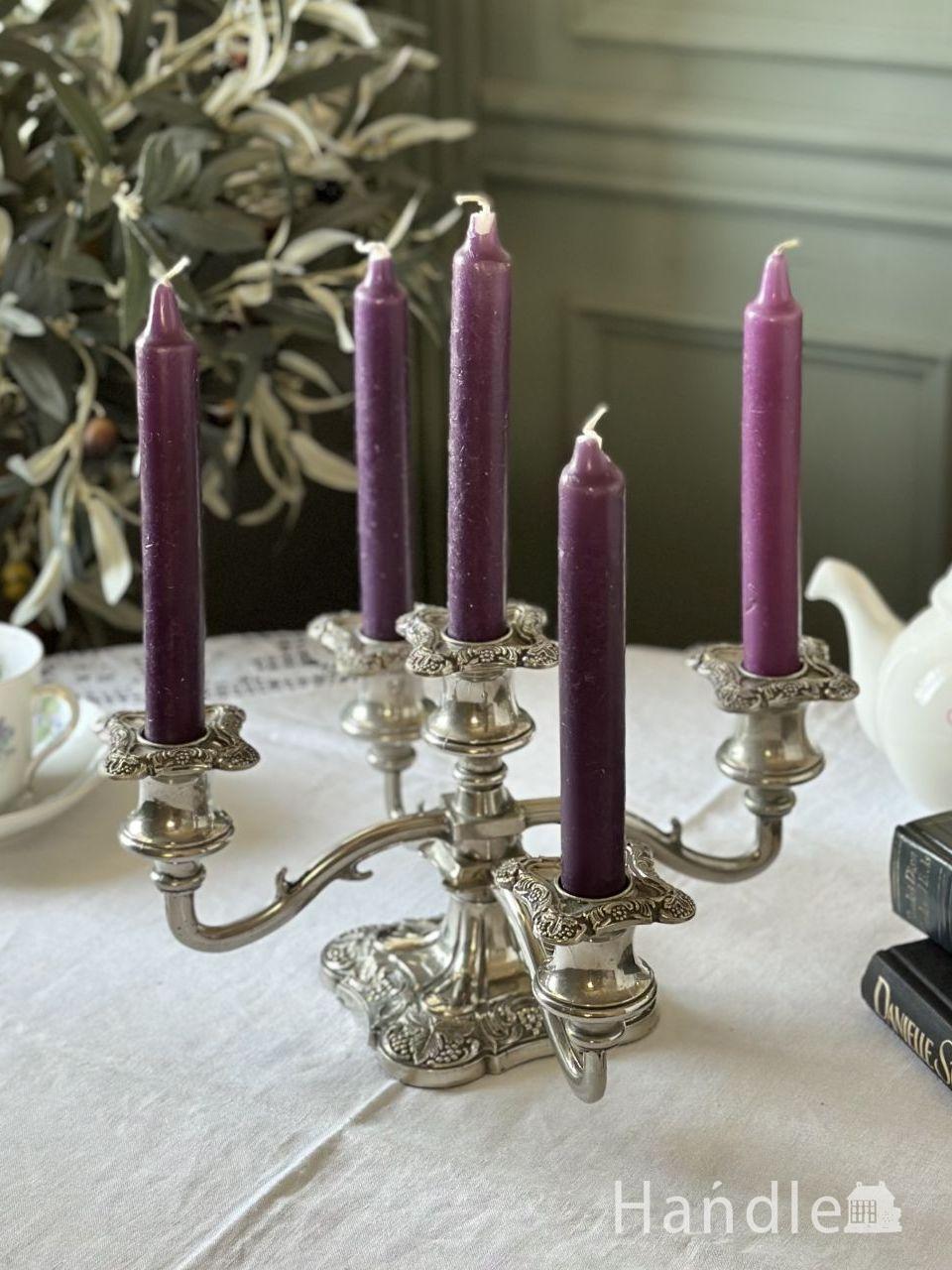 英国アンティークのシルバープレートの燭台、5本用の豪華なキャンドル