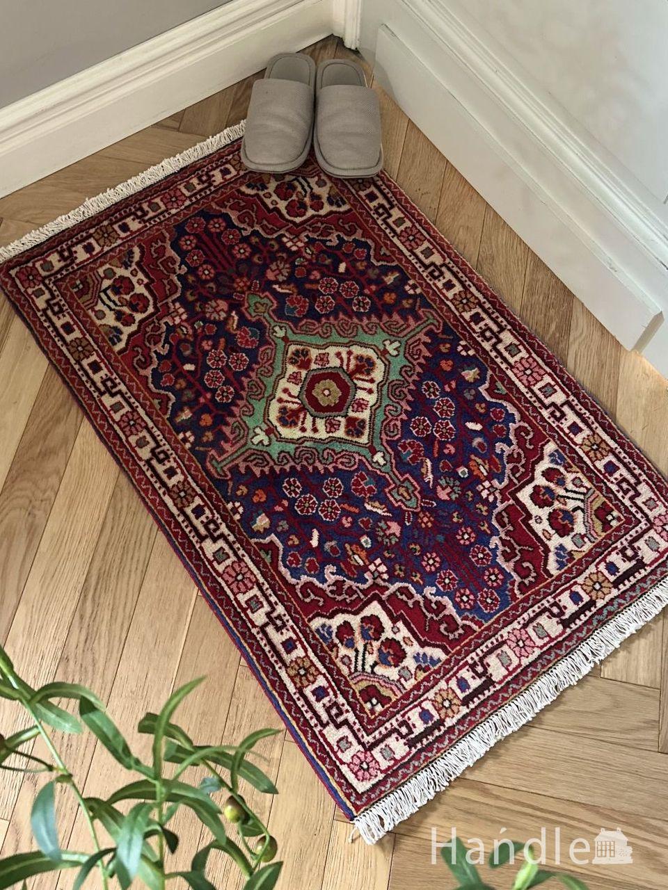 玄関マットに使えるペルシャ絨毯、ザンジャーンのおしゃれな手織りの