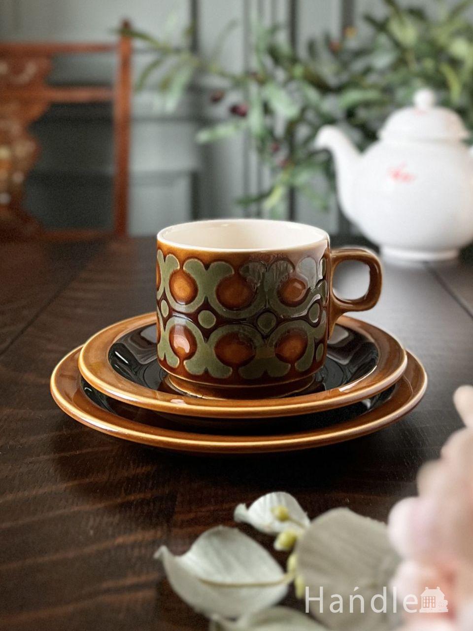 英国のアンティーク陶磁器、クラウンスタッフォードシャーのトリオ(d