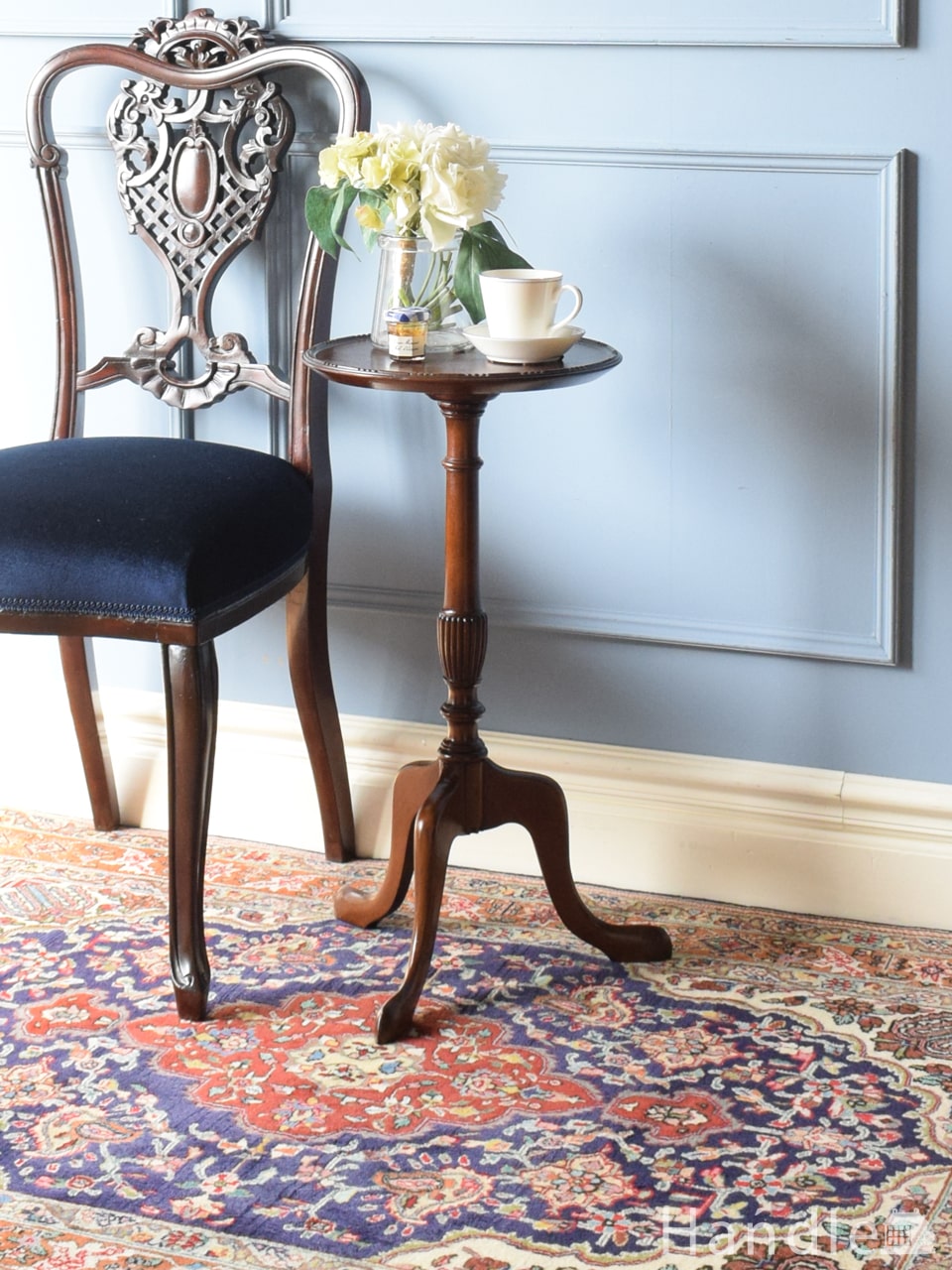 猫足が美しいネストテーブル、英国アンティークのマホガニーテーブル(q