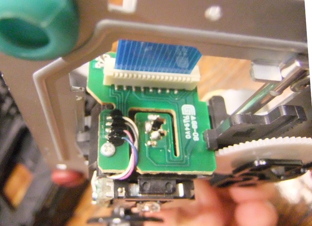 ONKYO FR-N9NX CD光ピックアップ交換メモ: 禿げオヤジ