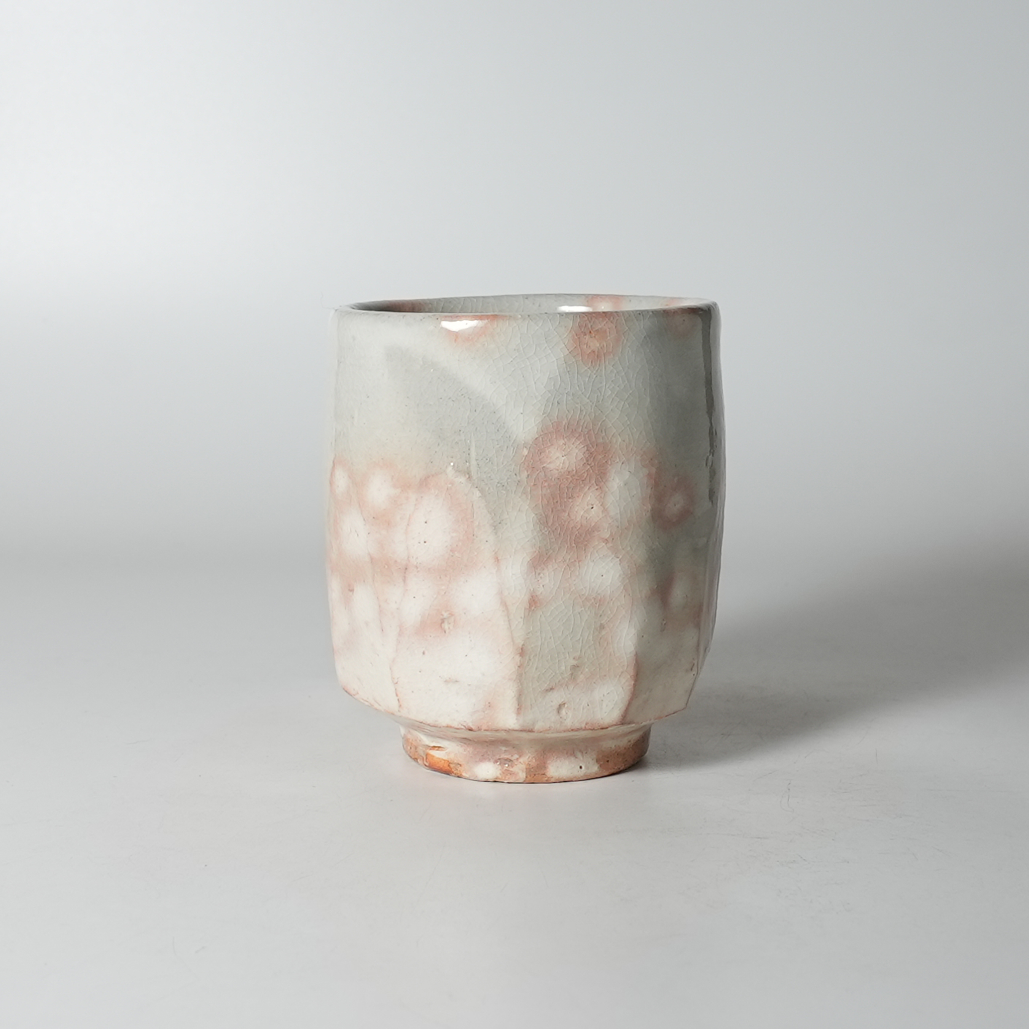 湯呑 木箱入 岡田裕 県指定無形文化財 萩焼 | 萩焼屋Hagiyakiya ネット