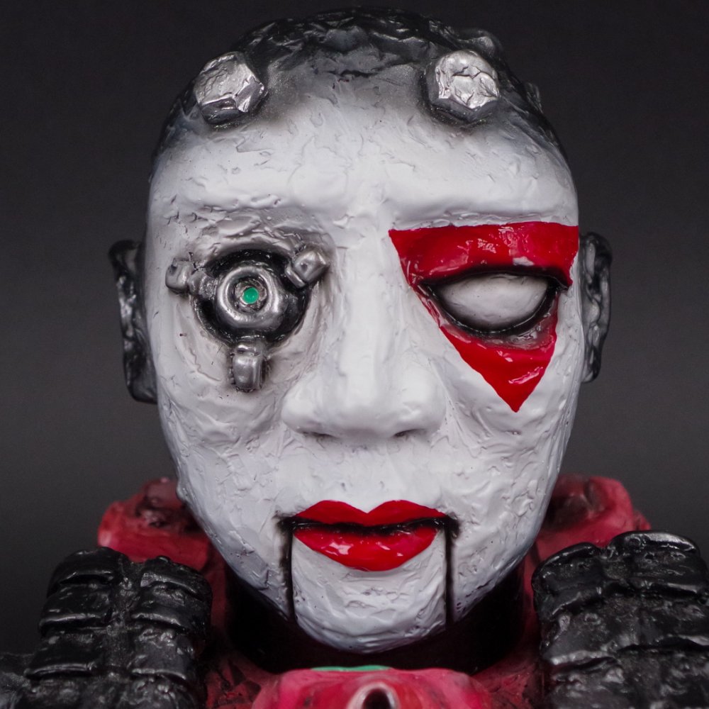 7月2日(水)18時より抽選開始】【SNAIL TOYS】朧戦車〜紅〜 が登場