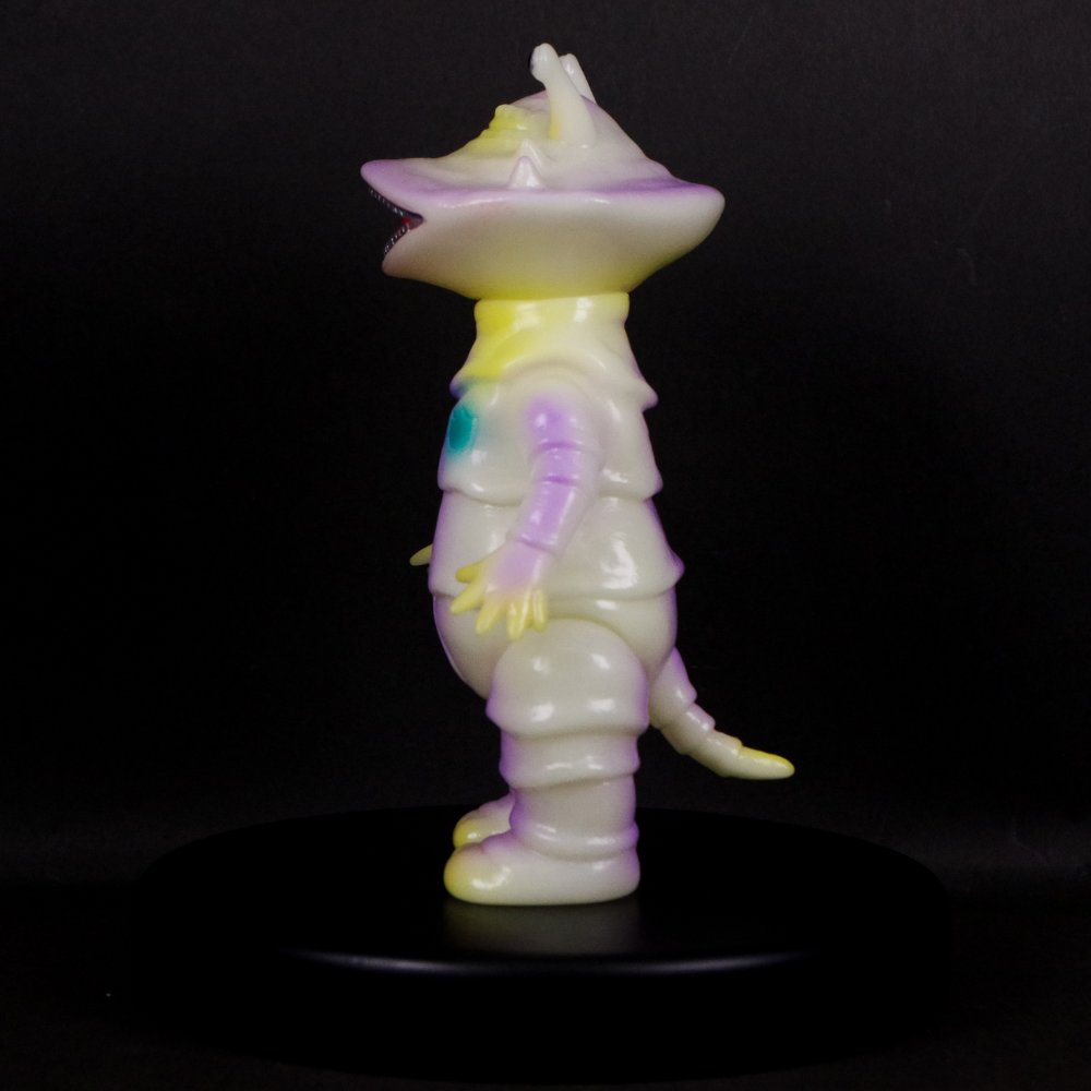 2月8日(土)より販売開始】【ブルマァク】リトルカネゴン(蓄光パープル