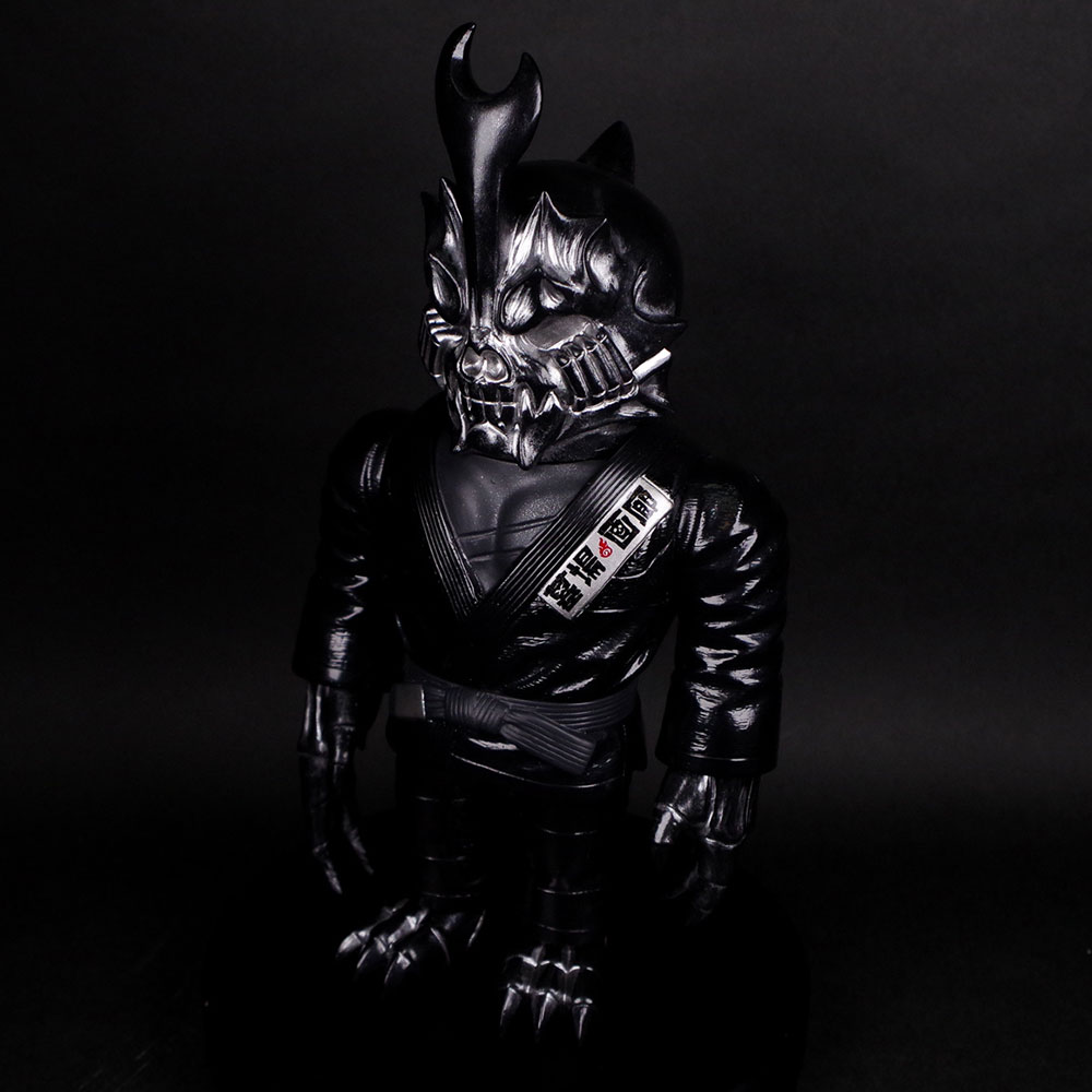 人気の柔術アニマルファイターズより新作「柔術スカルビートル（墓場