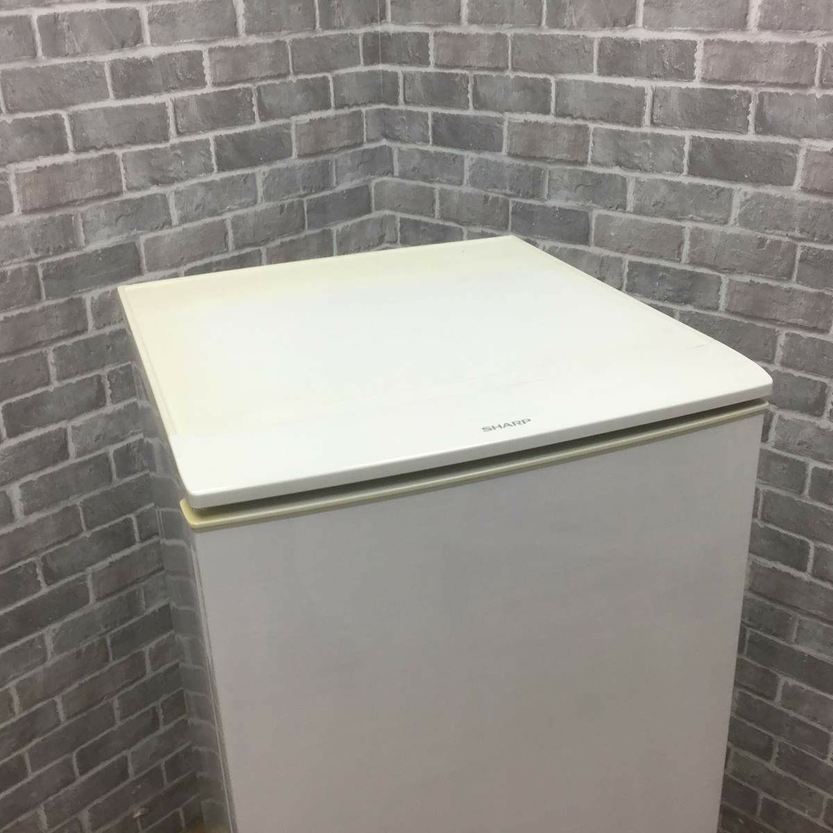 SHARP 冷蔵庫 2ドア 137L どっちもドア SJ-D14C-W 2017年製 | リユース