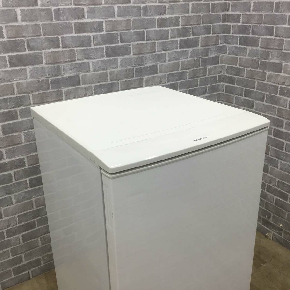 シャープ 冷蔵庫 2ドア 137L つけかえどっちもドア ホワイト SJ-D14C-W