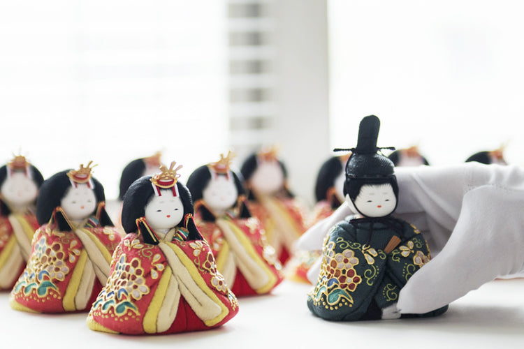 五色 歴史と想い | 五色 雛人形・五月人形の原孝洲