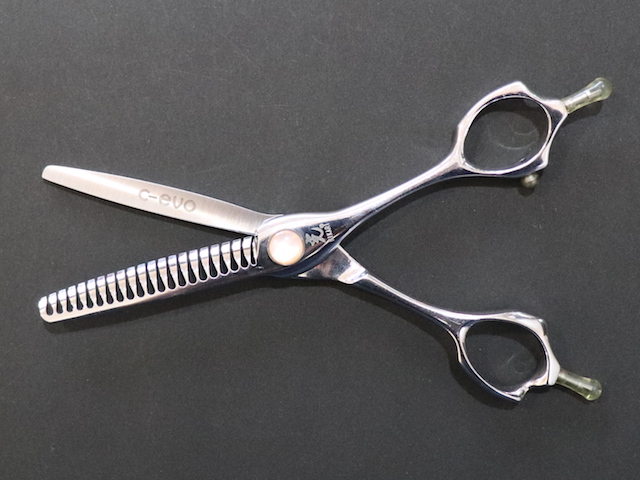 光シザー HIKARI c-evo762 美容師用 理容師用 トリマー用 中古セニング