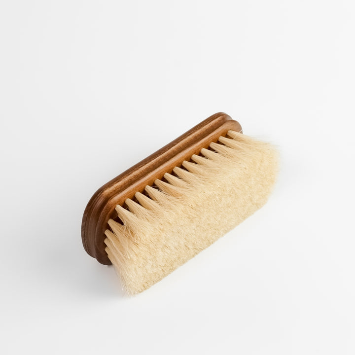 手植え白馬毛ブラシ コードバン用【紗乃織刷毛】| M.MOWBRAY - エム