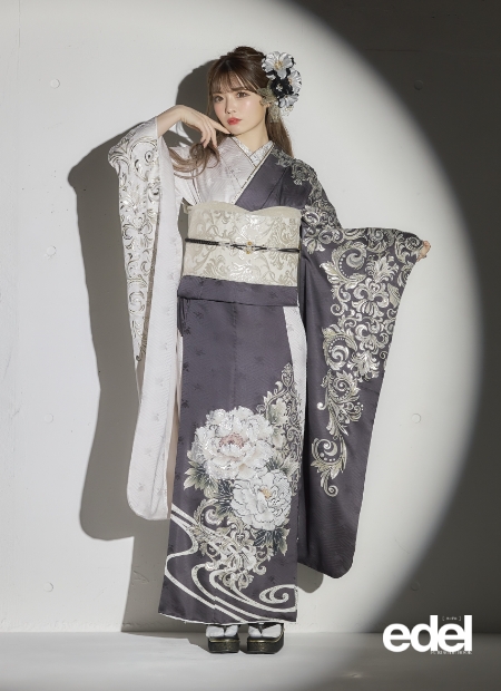 黒/ブラック/白/ホワイト/古典柄/モード】の成人式振袖人気ランキング