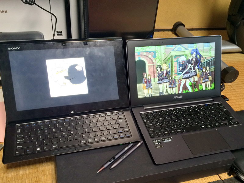 ASUS]開けばノート、閉じればタブレット。ASUSの変態ノーパソ”TAICHI21