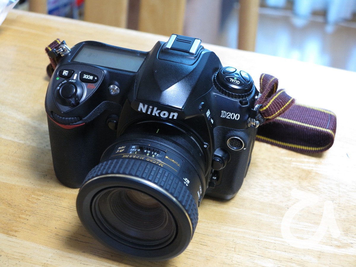 動作未確認ジャンクNikon D200を購入、無事動作してよかった。 - ひー