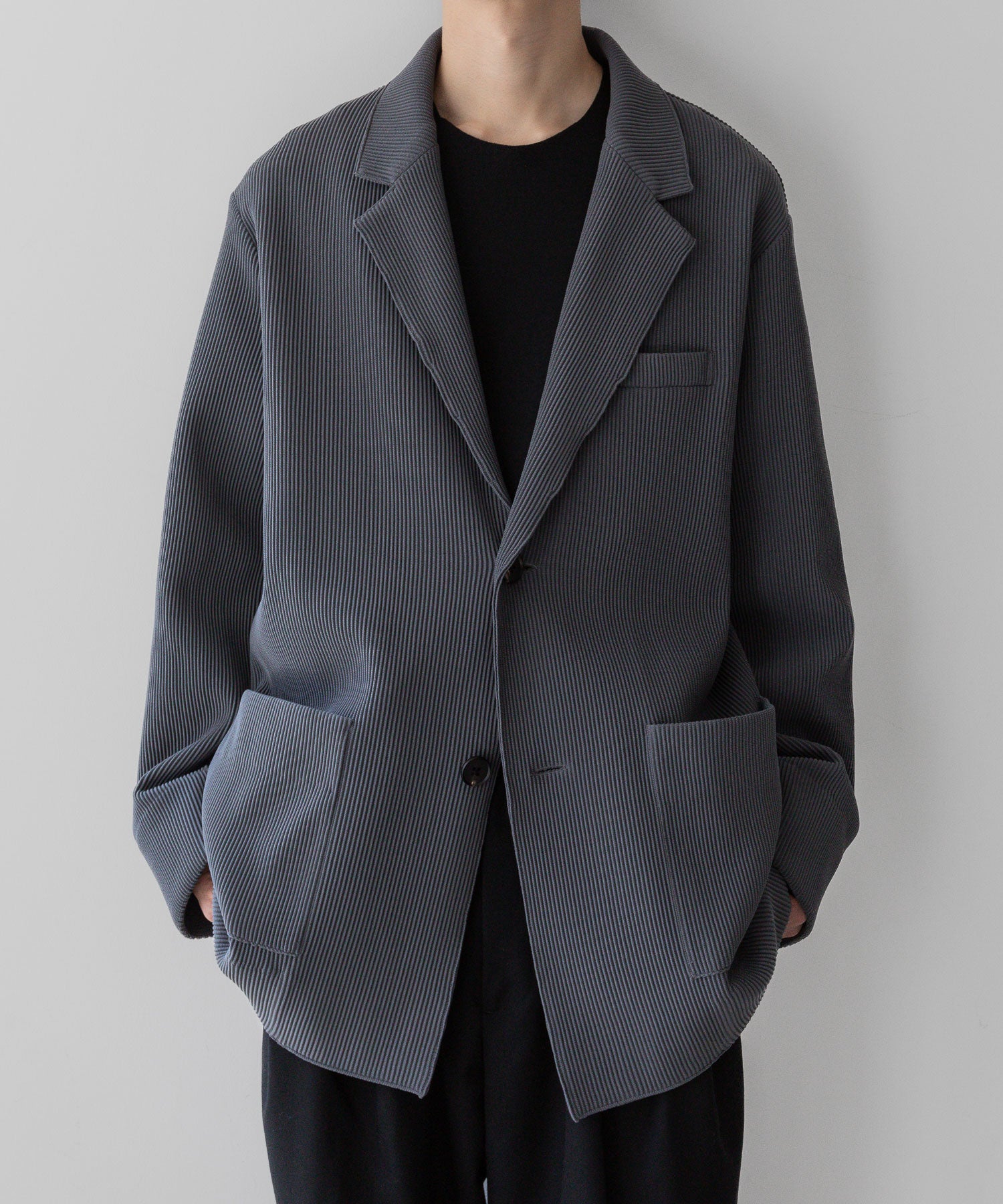 stein / シュタイン】OVERSIZED GRADATION PLEATS JACKET - N.GREY