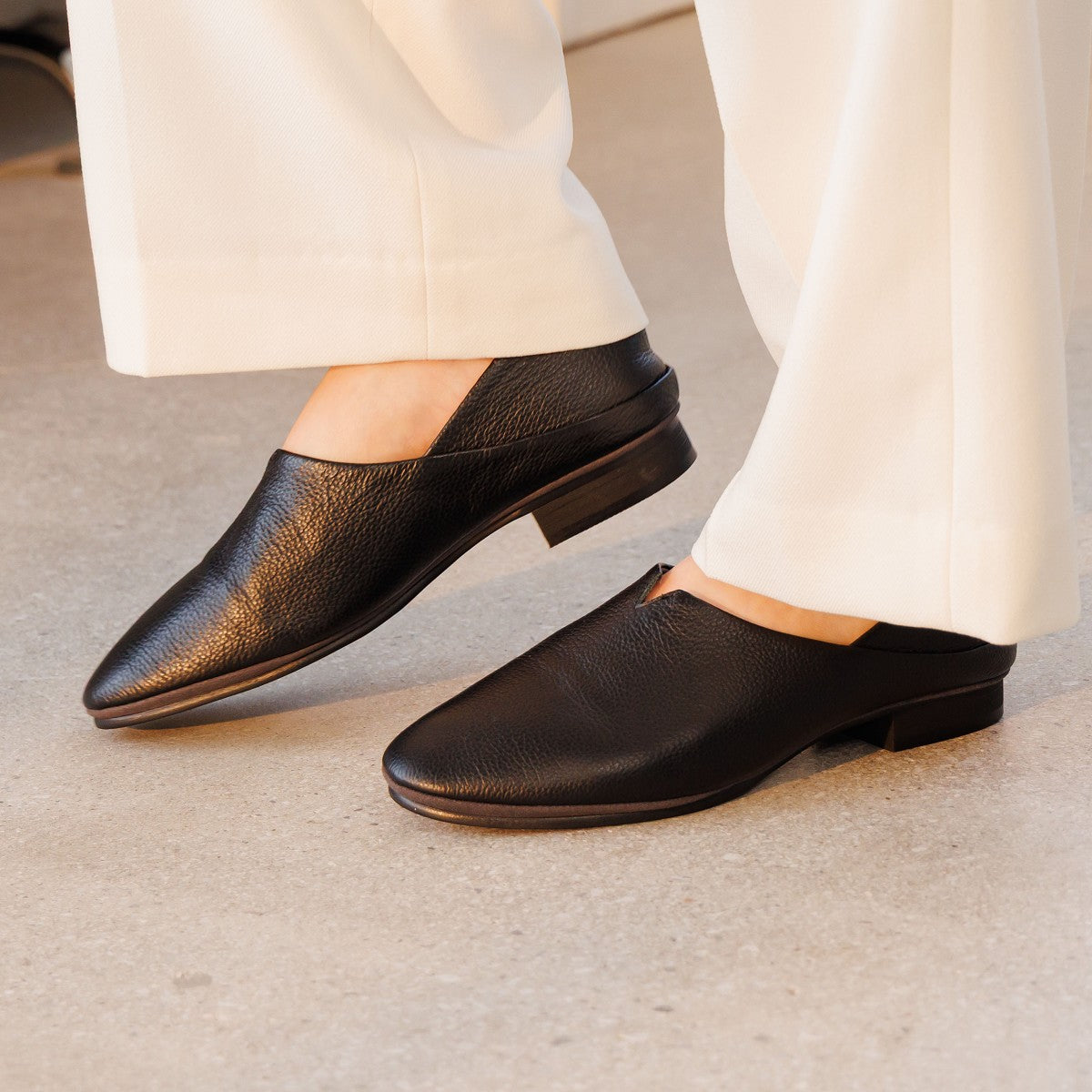 26SS新色追加】【快適ウォークパンプス】ソフトフラットシューズ/635305