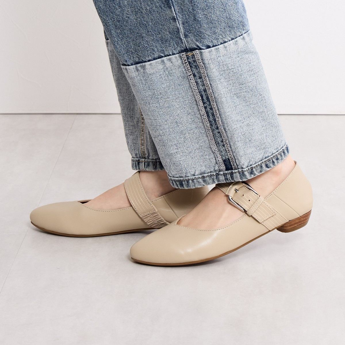 26SS新色】2WAYベルトデザインバブーシュ/643311