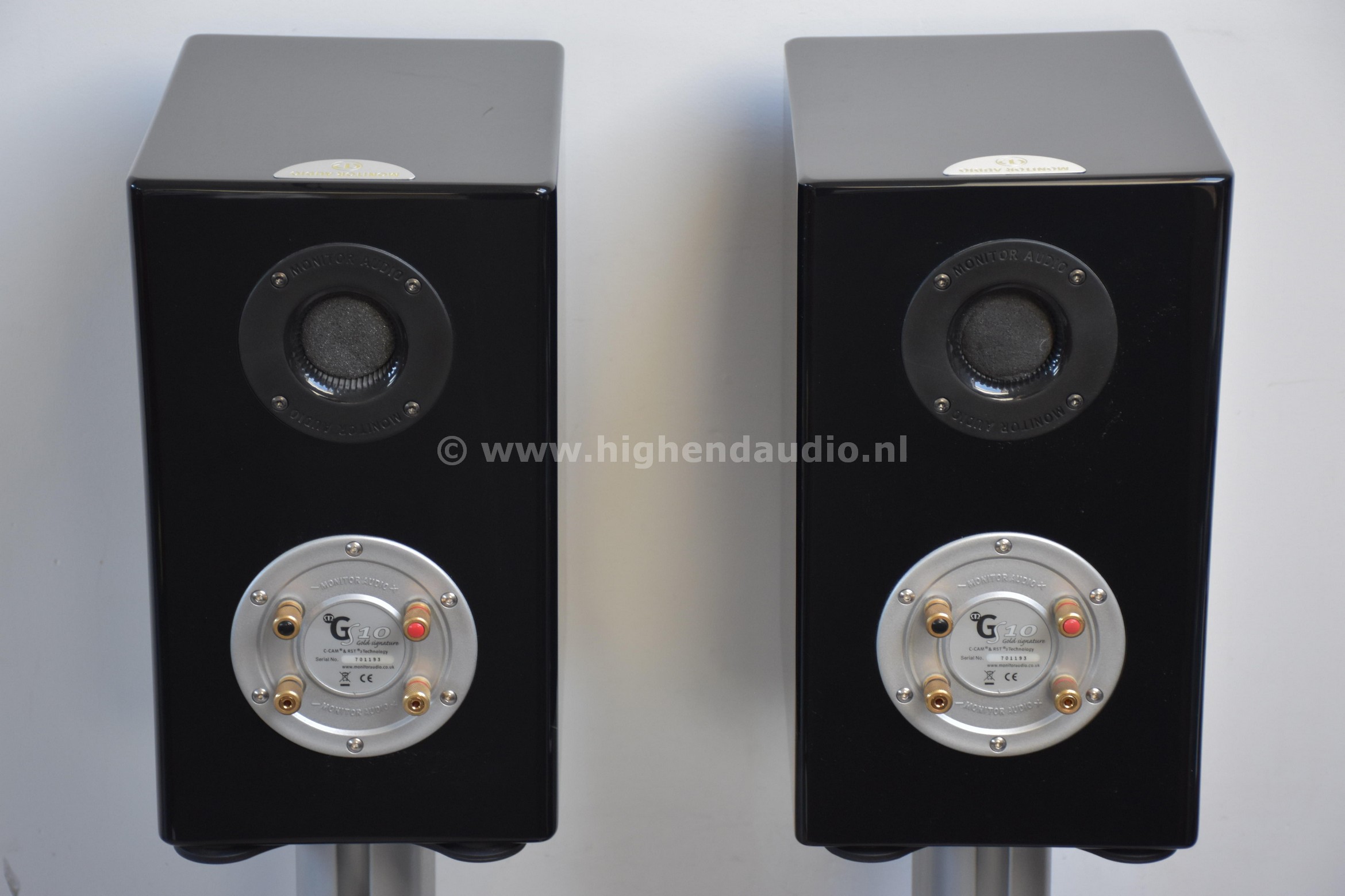 Monitor Audio Gold Signature 10 -with original stands- Highendaudio.nl