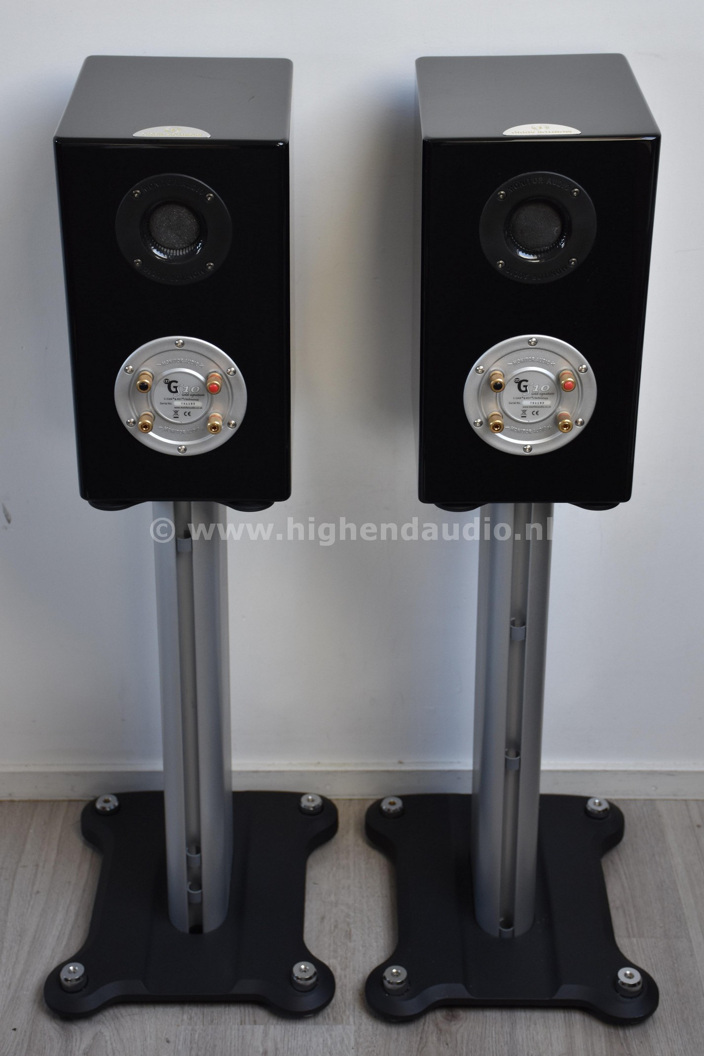 Monitor Audio Gold Signature 10 -with original stands- Highendaudio.nl