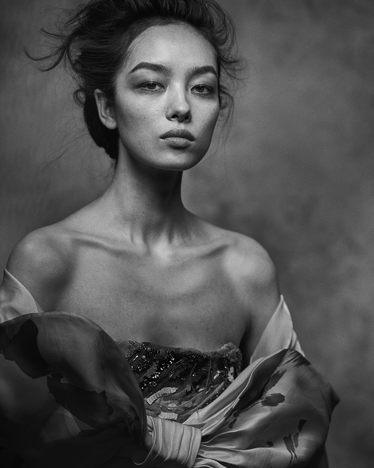 DIOR、ピーター・リンドバーグを追悼する写真集 | HIGHSNOBIETY.JP