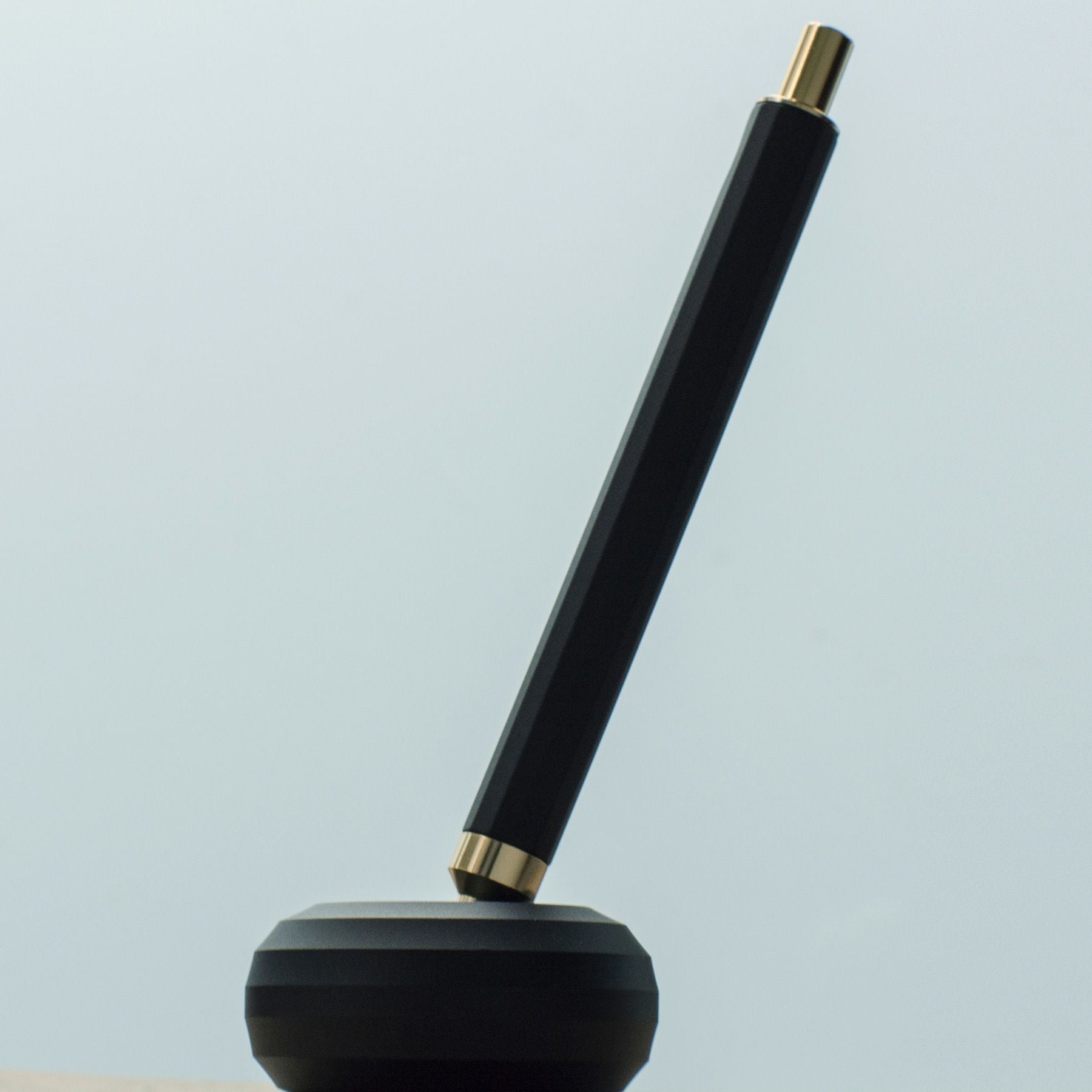 HMM エイチエムエム | ペーパーウェイト | HIGHTIDE（ハイタイド）公式