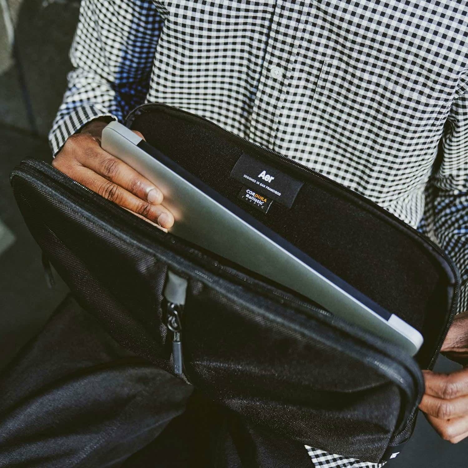 000000007911-05.jpg?size=xxl&w