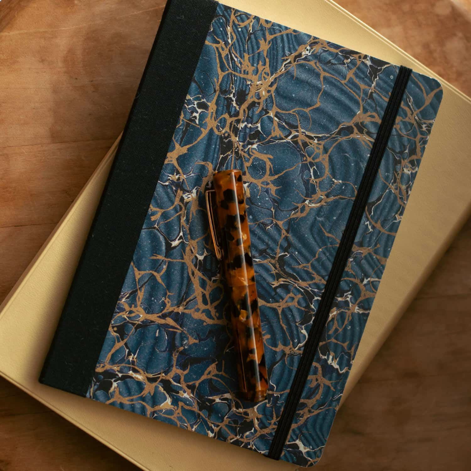 attache アタシェ | 水平開きスケッチブック | HIGHTIDE（ハイタイド