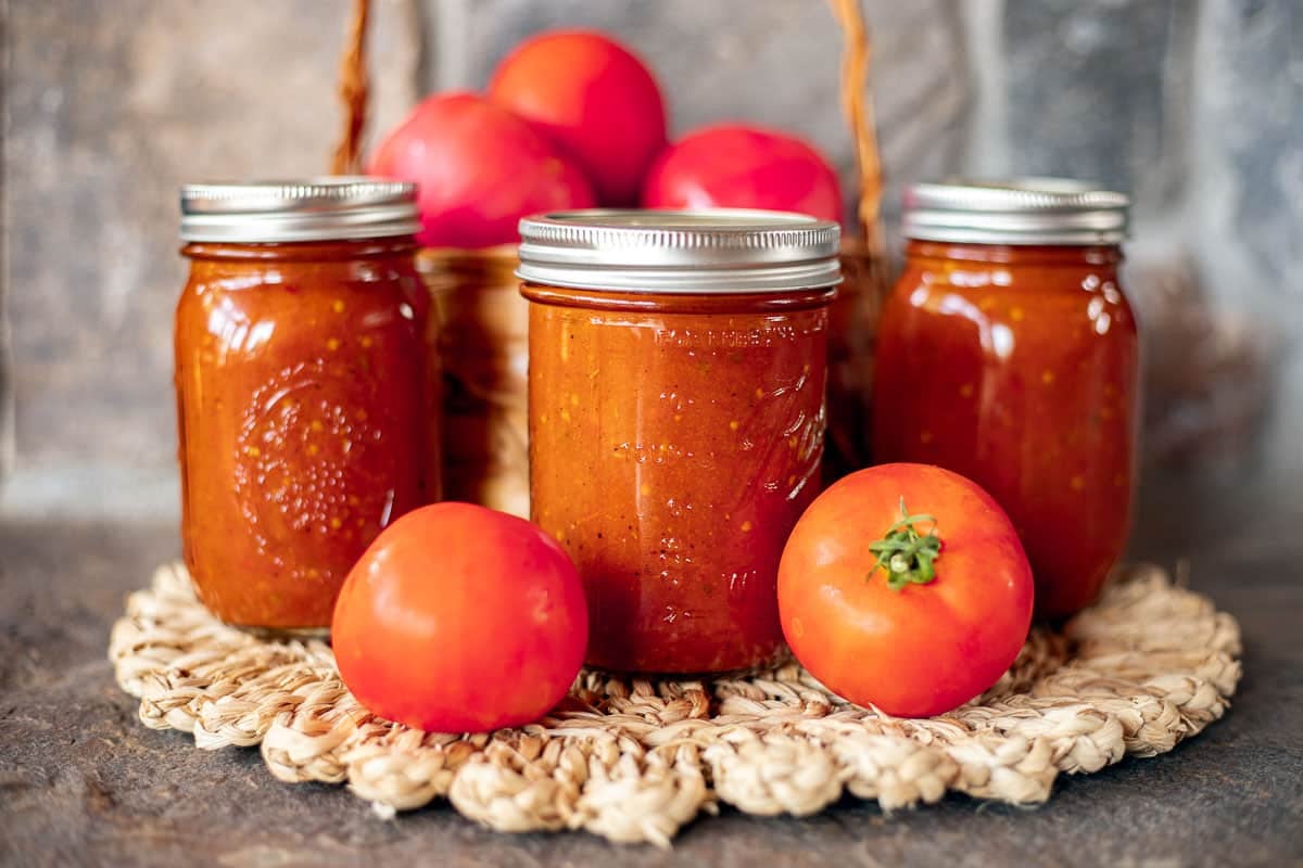 Easy Roasted Tomato Sauce | Hilda's Kitchen Blog