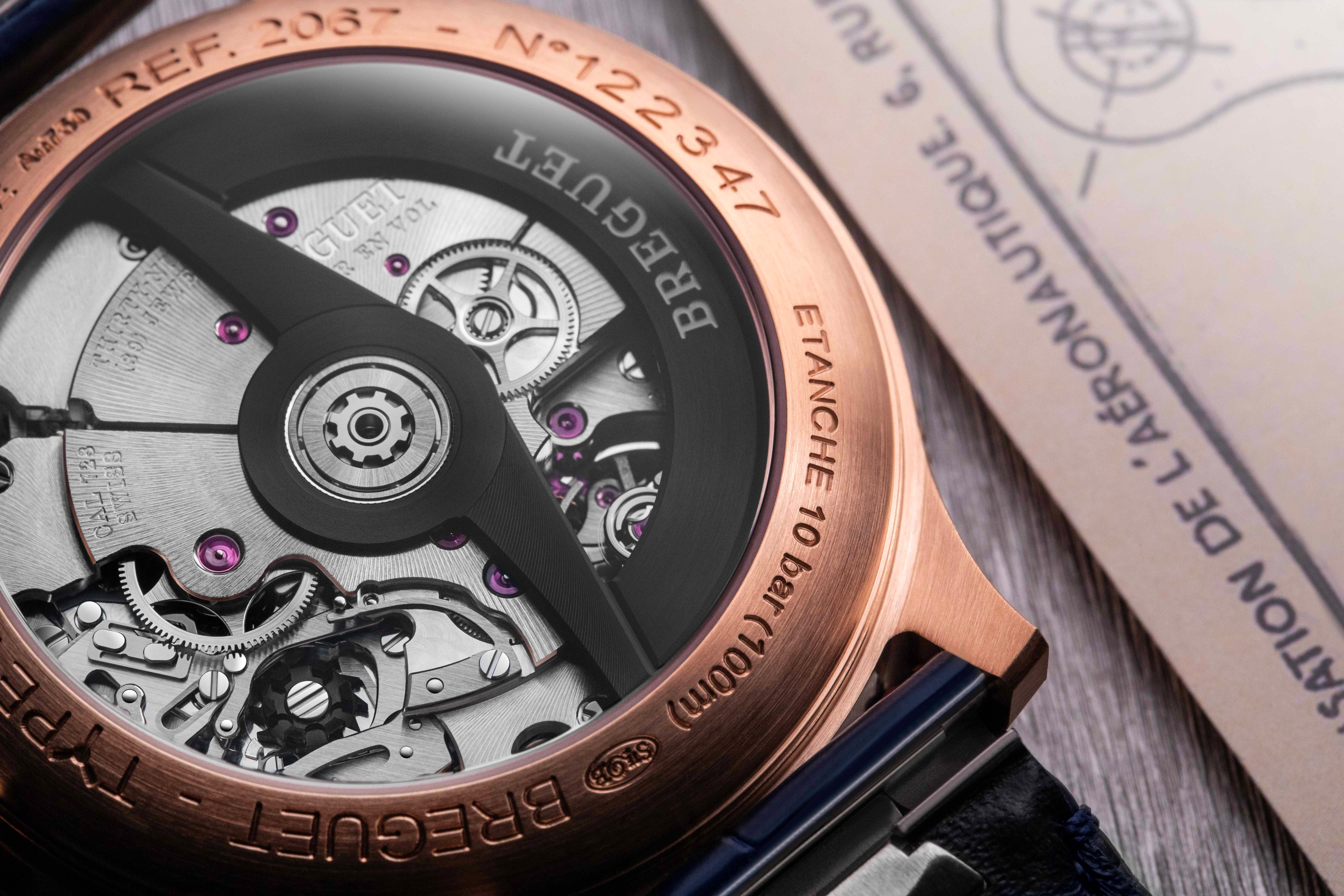 ブレゲの航空時計「タイプ XX」にゴールドを使った新作が登場