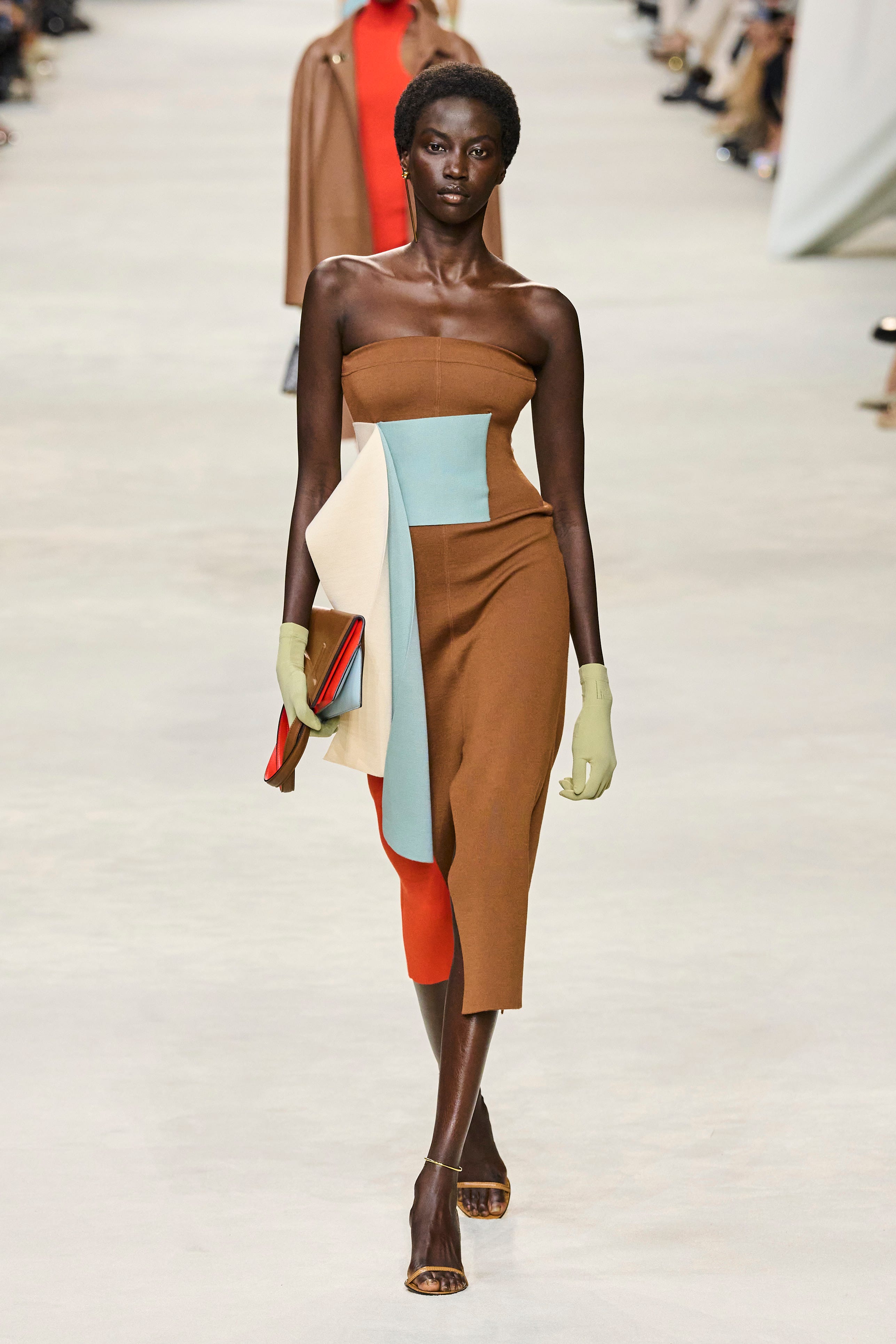 フェンディ（FENDI）2024春夏コレクション | ファッション | ELLE