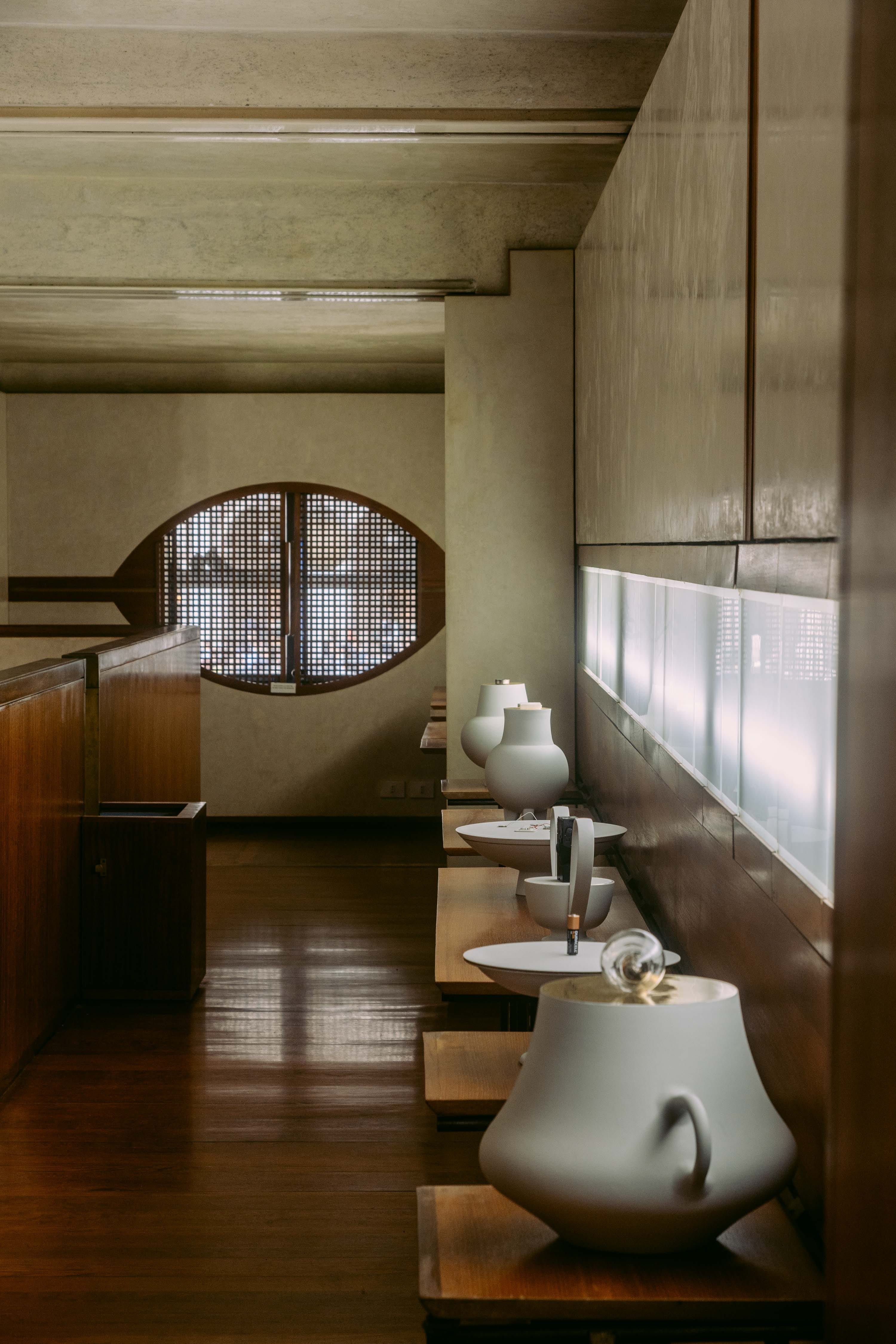 カルロ・スカルパの代表作7選。工芸品のように精巧で美しい建築たち