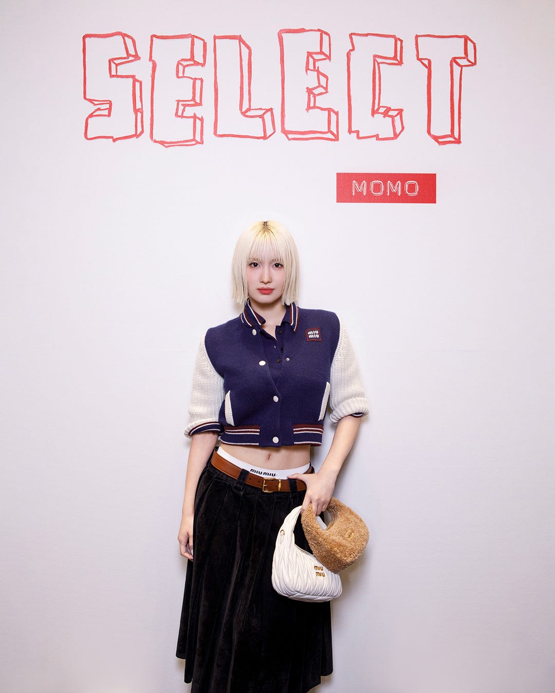 TWICE MOMOがホスト！「ミュウミュウ」が「MIU MIU SELECT by MOMO」を