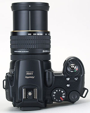 Fujifilm FinePix S9100