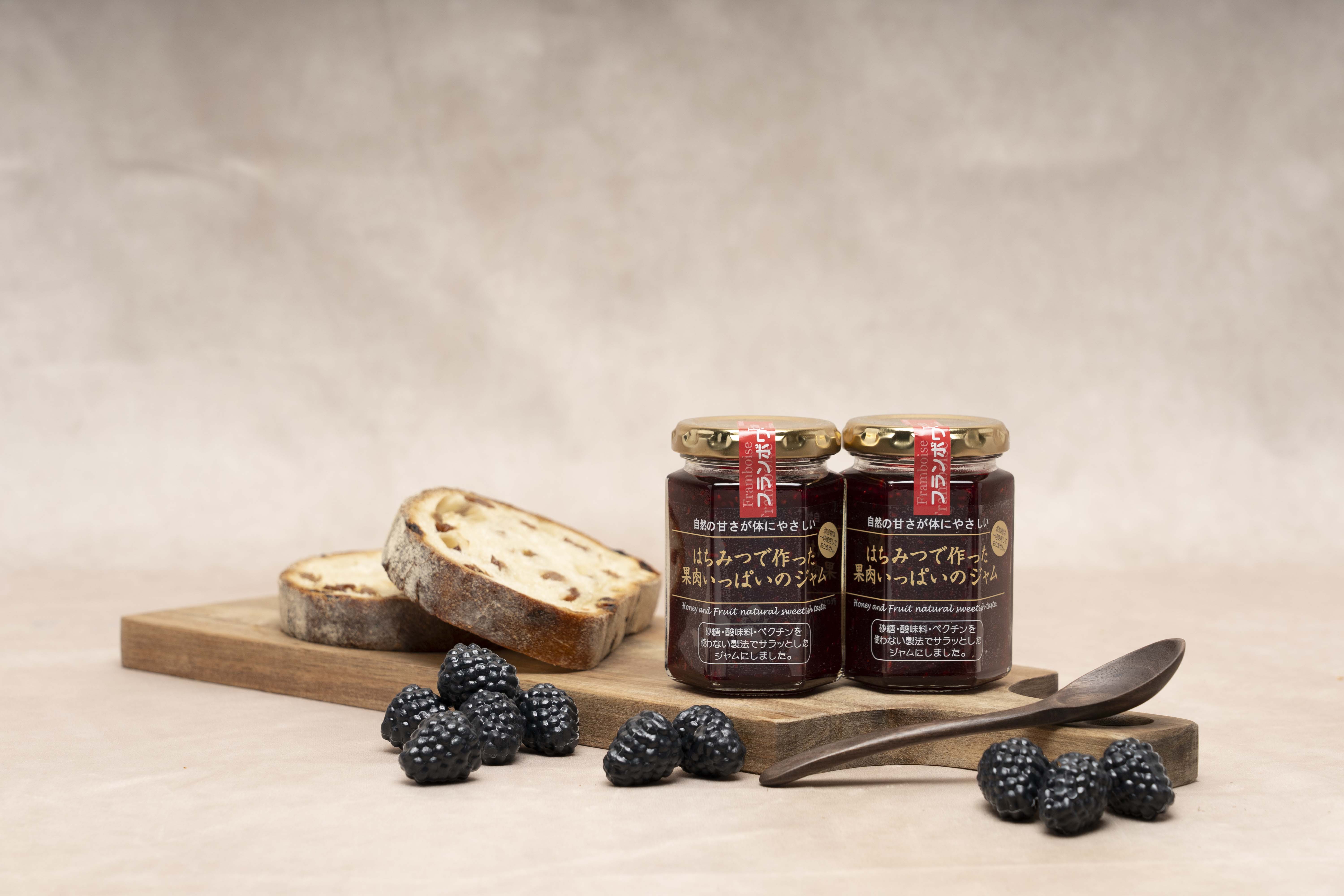 はちみつで作った果肉いっぱいのジャム フランボワーズ – ヒロタカ
