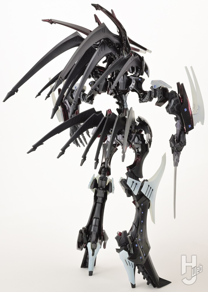 表面の反射層作りと透明度のコントロールでHSGK「デモール・ゾロ」の半