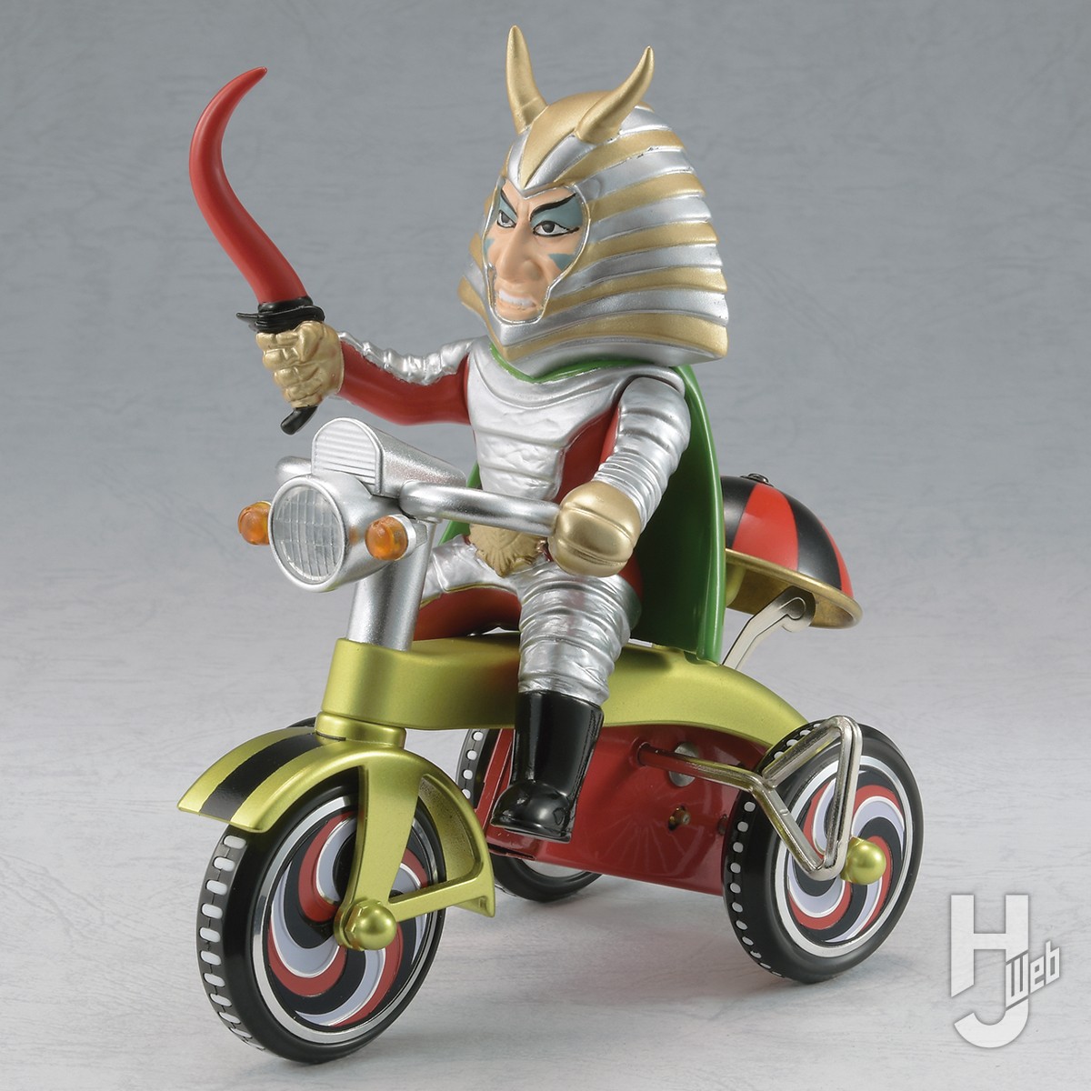 ゴーゴー・レッツゴー!!レトロなゼンマイ式三輪車の『仮面ライダー