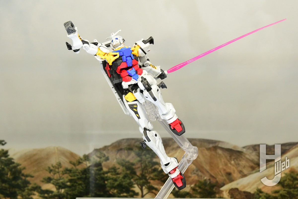 HG 白いガンダム」「HG ザク（GQ）（仮）」の商品化が発表＆先行展示