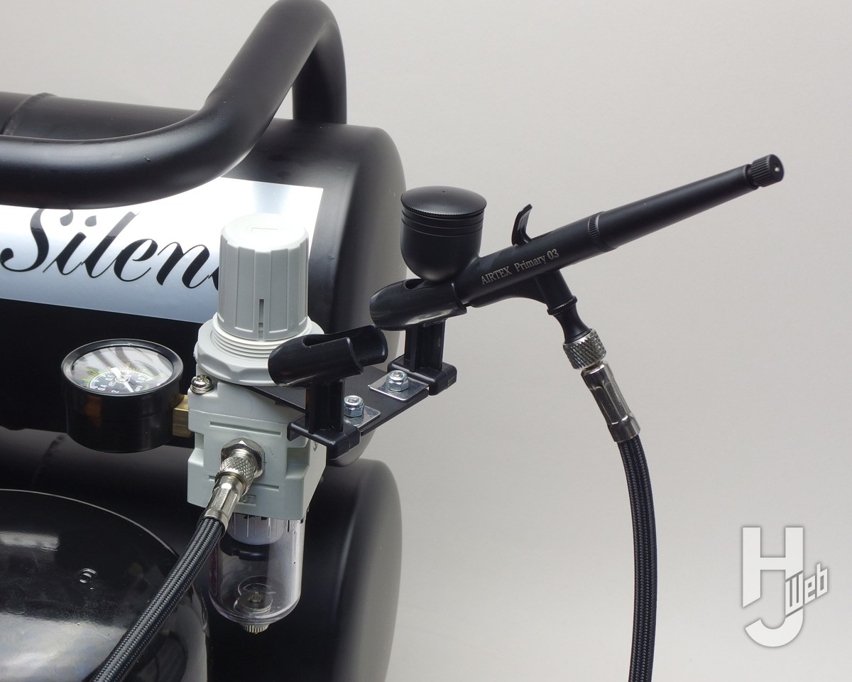 余裕の出力と静粛性のエアコンプレッサー【コンプレッサー サイレント4