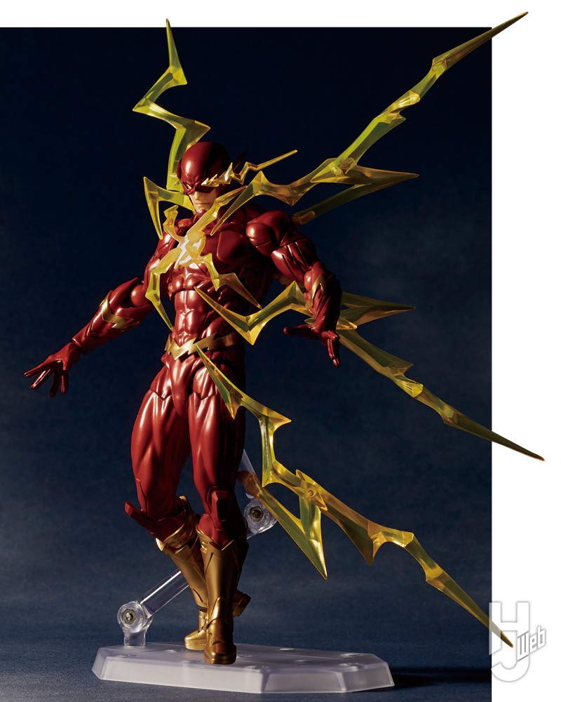 DCコミックより「フラッシュ」と「リバース・フラッシュ」が