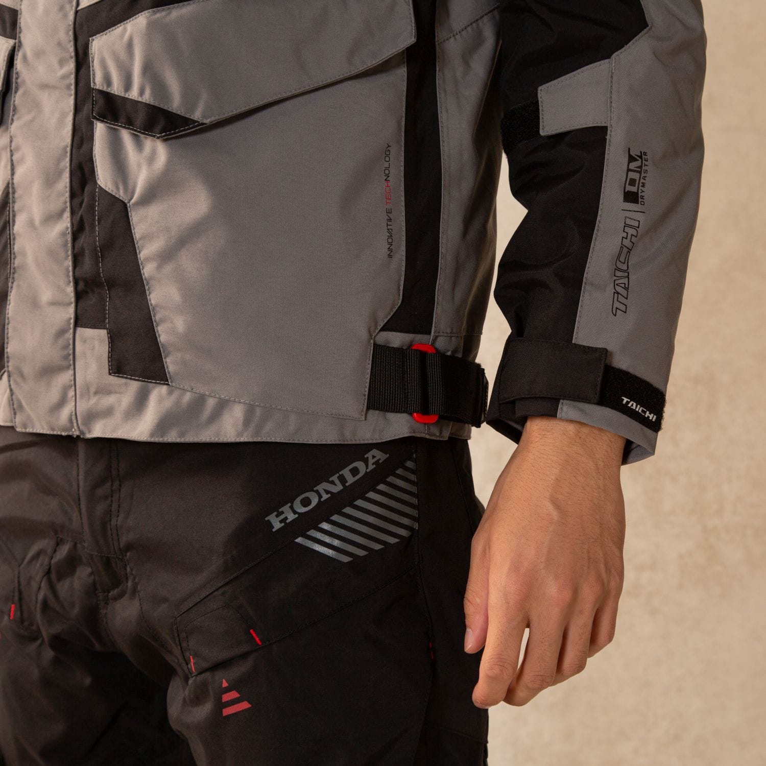 ドライマスターエクスプローラー オールシーズンジャケット(WM グレー