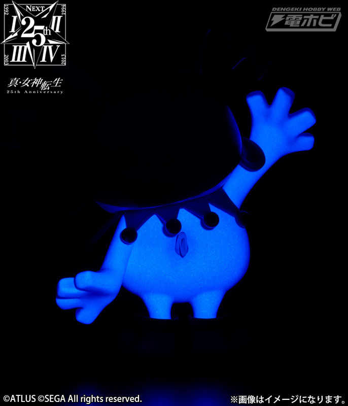 真・女神転生』ジャックフロストが、暗闇で光る巨大ソフビに！シリーズ