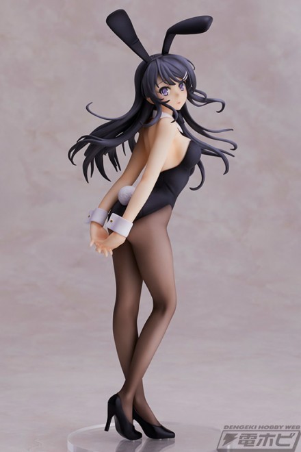 幻想的なキービジュアルを再現！『青ブタ』桜島麻衣がバニーガール姿で