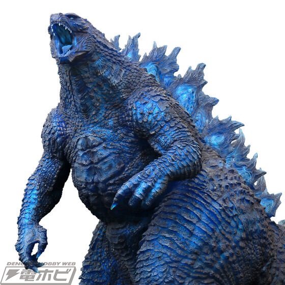 ゴジラ』『仮面ライダー』『ドラゴンボール』のBIGなフィギュアなどが